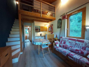 Appart. 3 Pièces Mezzanine - Proche Pistes - Crève Coeur - FR-1-356-503